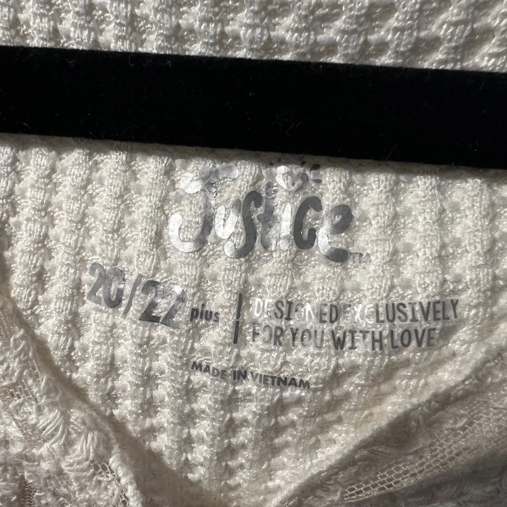 Justice waffle knit long sleeve shirt size 20-22